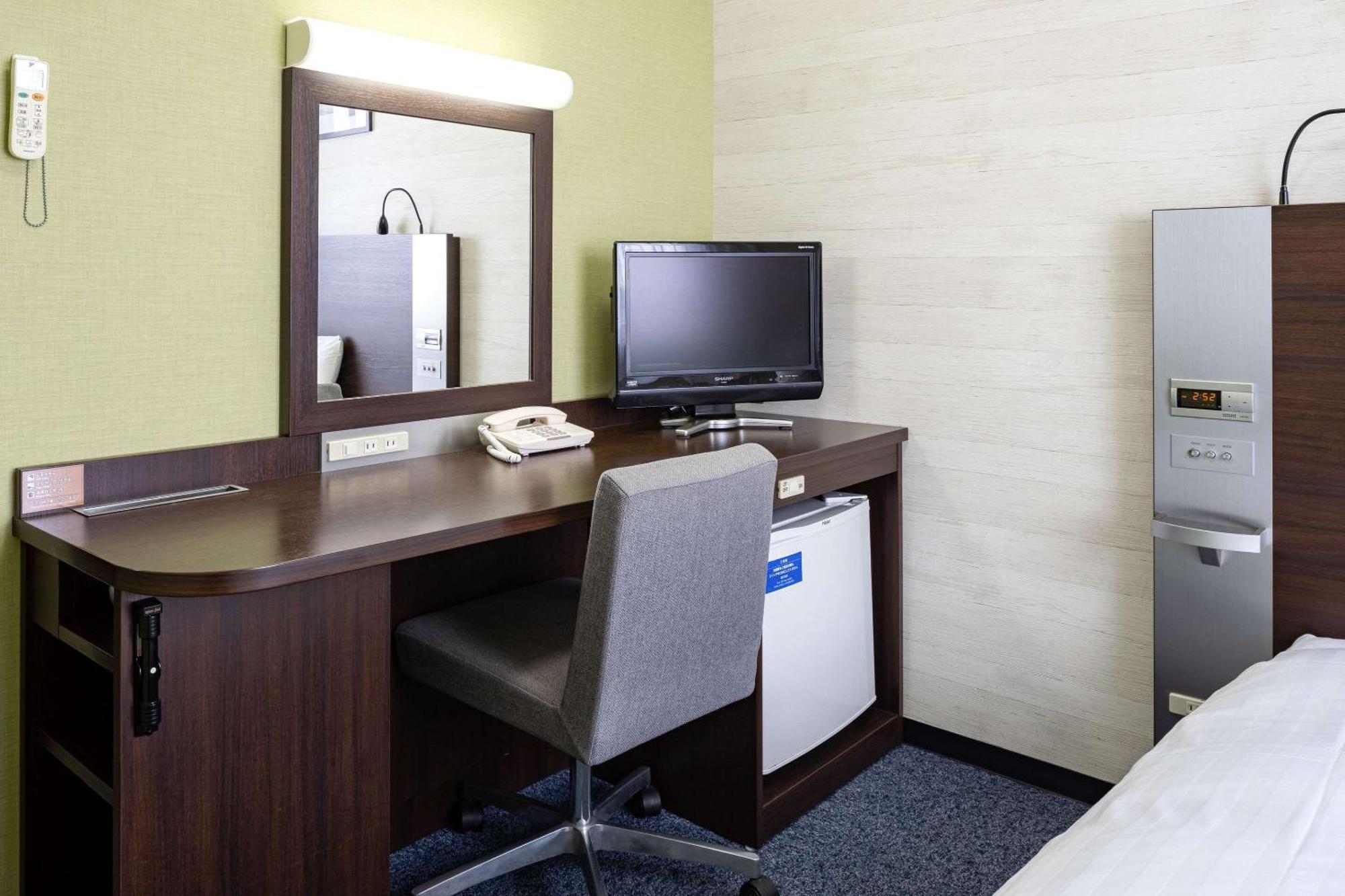 Comfort Hotel Niigata Exteriör bild